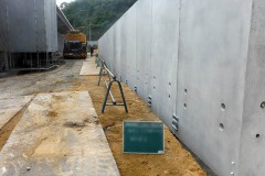 Ｌ型擁壁（ハイタッチウォール）据付け